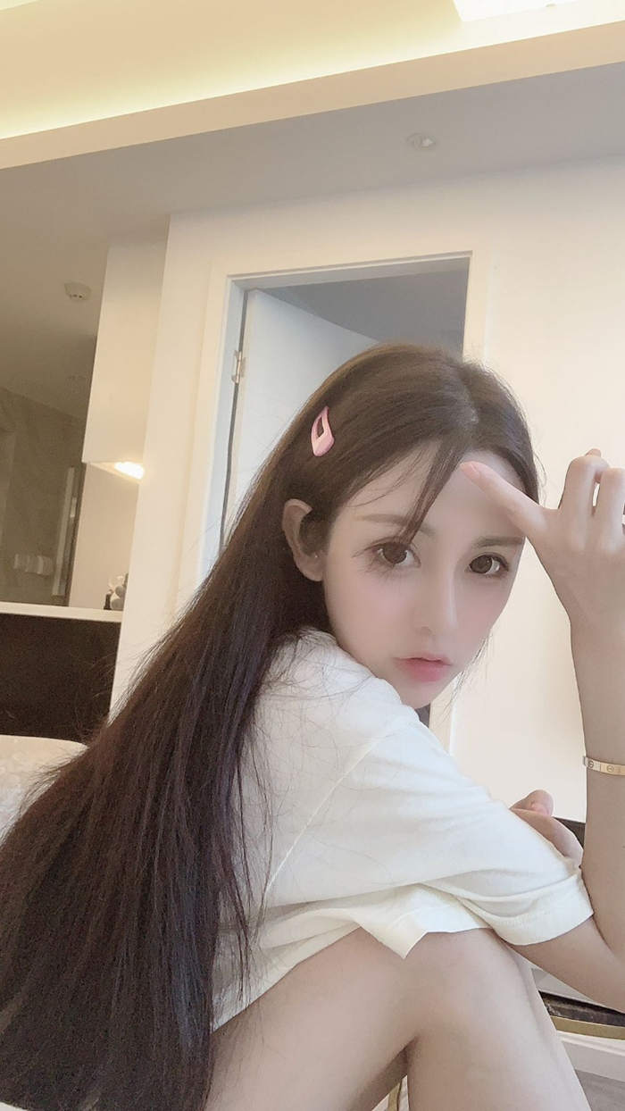 迪拜商务模特微信